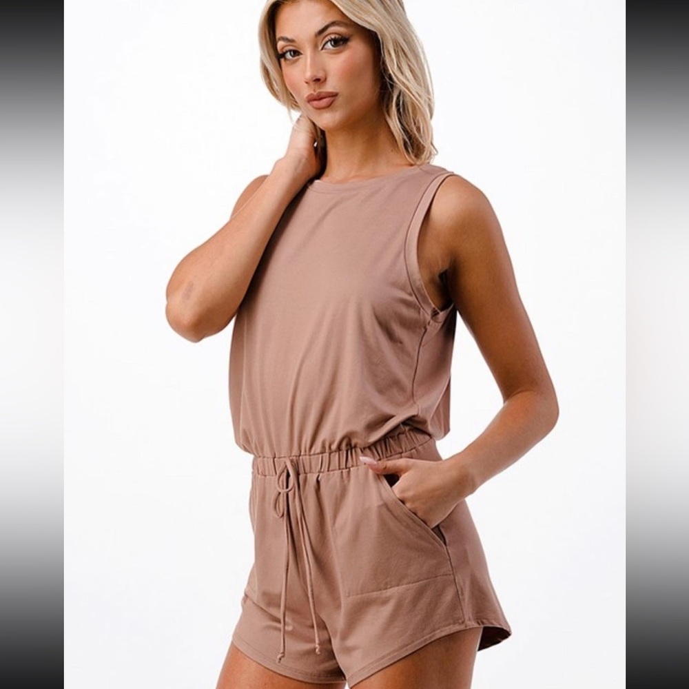 Romper - Picture 2 of 2